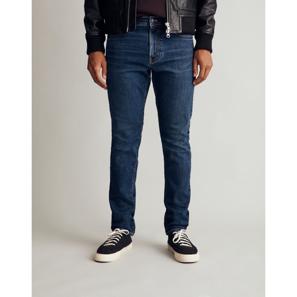 Madewell Men's Athletic Slim Jeans in Milford Wash: Instacozy Edition 35x30